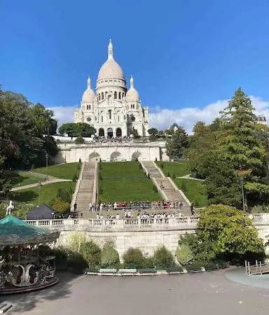 Montmartre, Vue Sacre-coeur * Париж